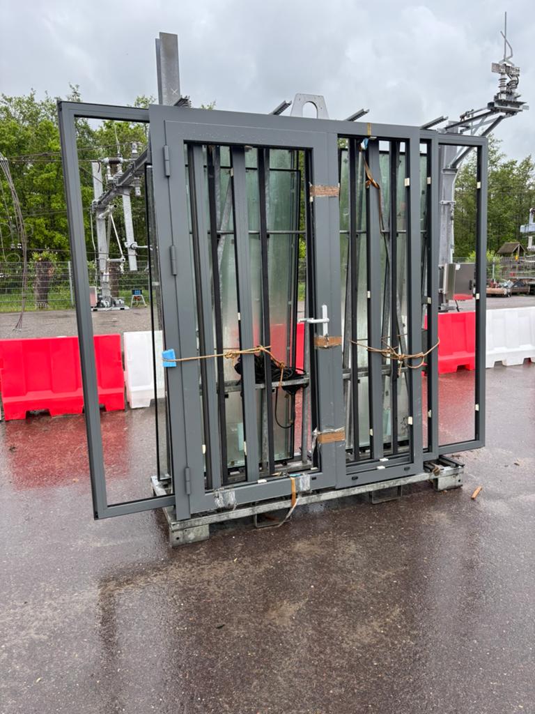 Aluminium Kozijn, Overige materialen, Ophalen of Verzenden, Zo goed als nieuw, Raamkozijn