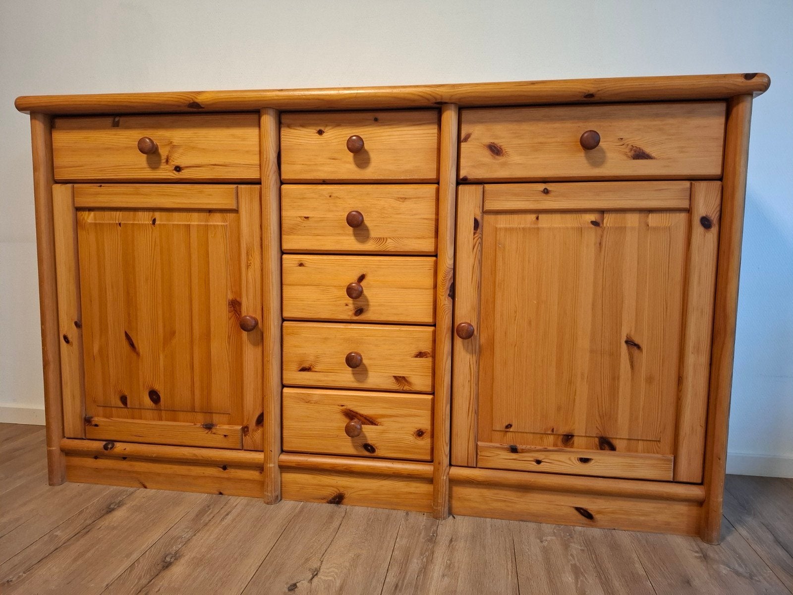 Dressoir kast met lades, grenen hout, Ophalen, Gebruikt, Met deur(en), 150 tot 200 cm