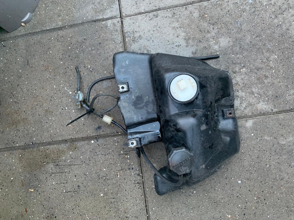 Vespa lx lxv s tank, Ophalen of Verzenden, Gebruikt, Tank, Vespa