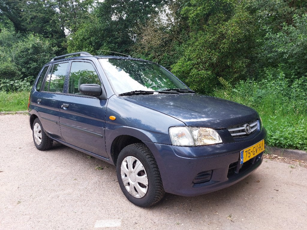 Mazda Demio 1.5 apk tot 27.2.27 bj 2001, Auto's, Mazda, Particulier, Demio, Benzine, D, MPV, Handgeschakeld, Origineel Nederlands
