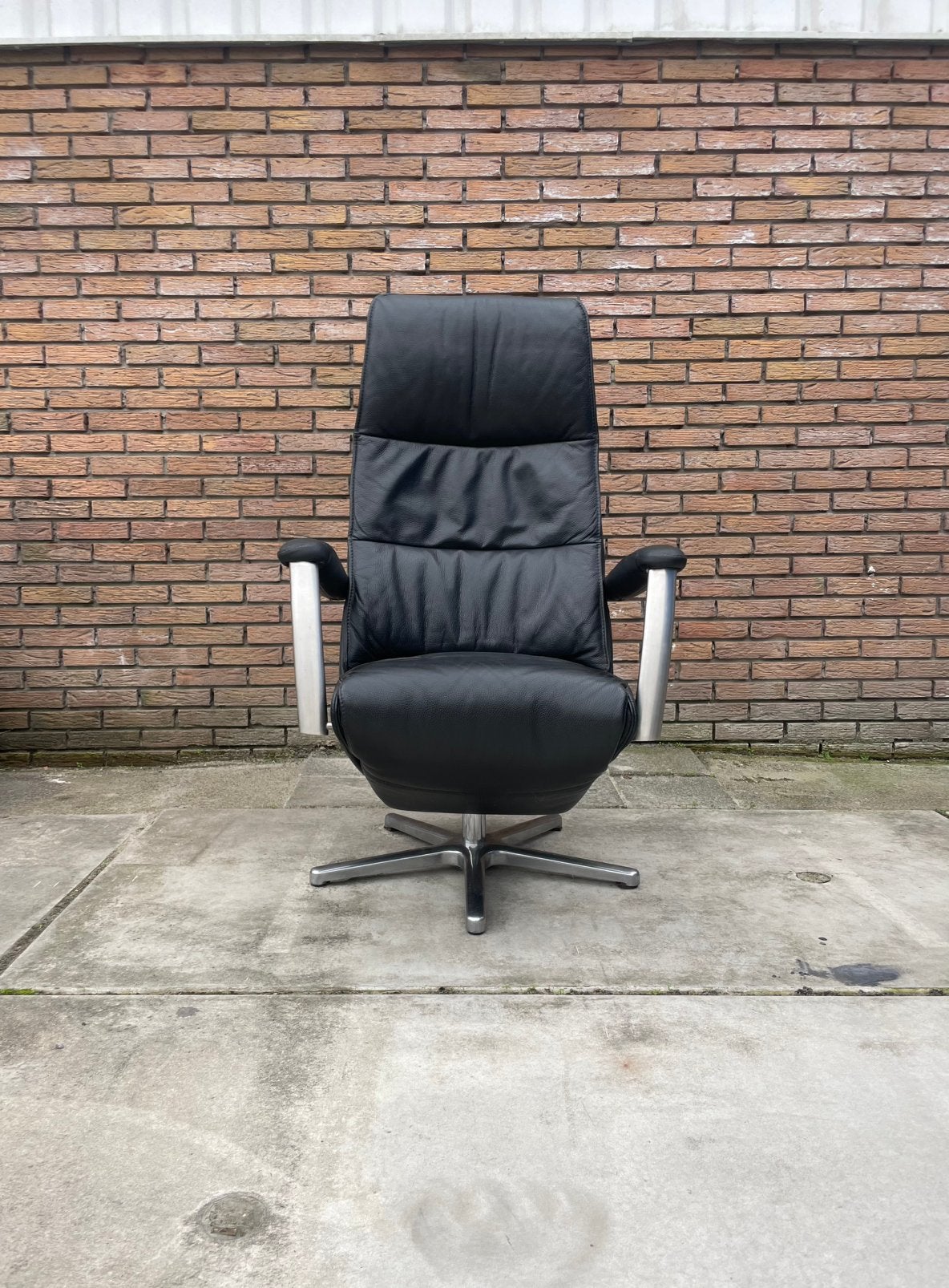 De toekomst twice relax fauteuil / relax stoel op accu, Ophalen, Minder dan 75 cm, 50 tot 75 cm, A