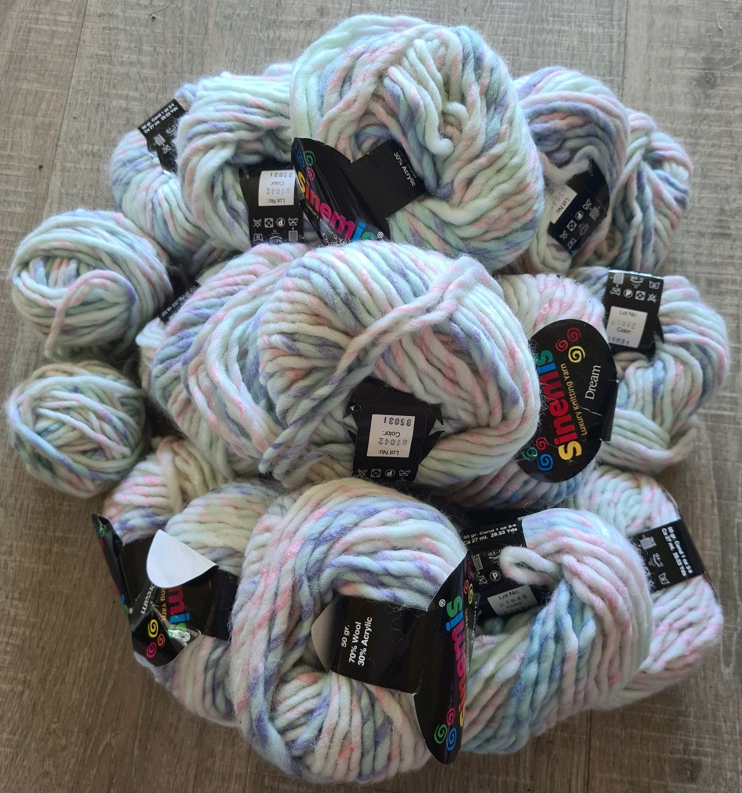 15 bollen + 2 restanten Sinemis Dream Luxury Knitting Yarn, Ophalen, Nieuw, Breien of Haken, Wol of Garen