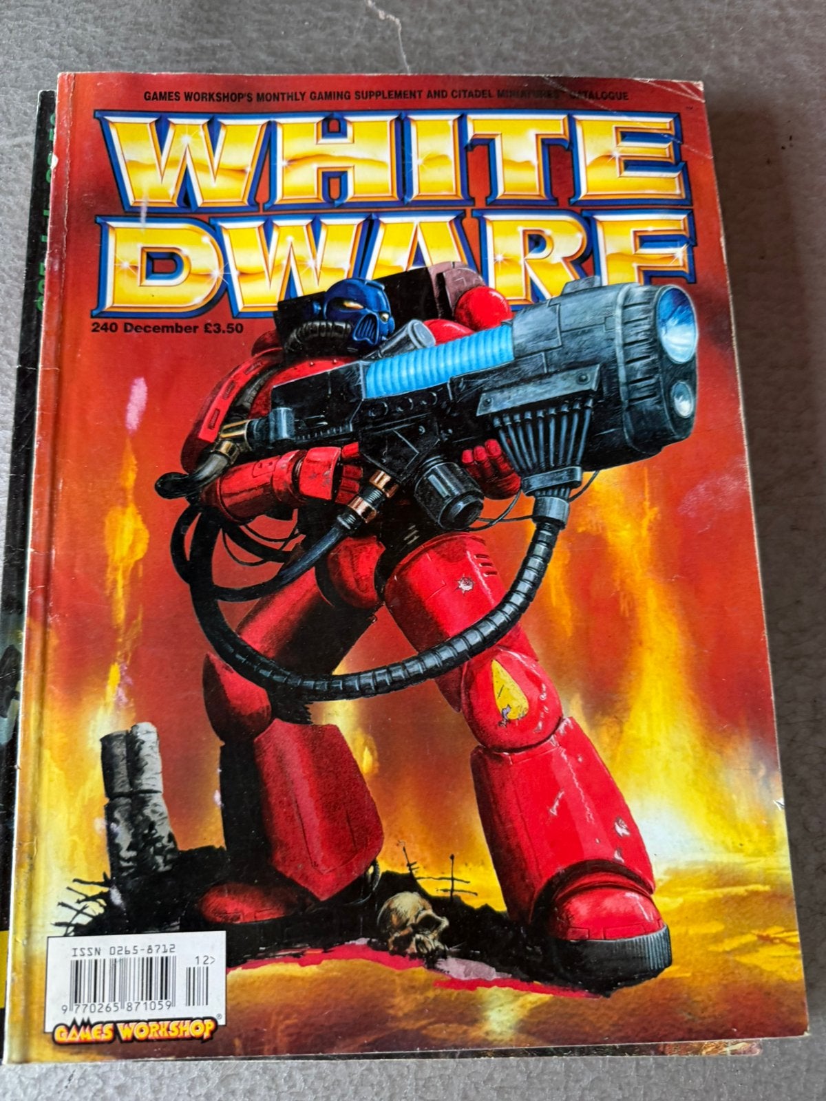 White Dwarf 240 dec 1999, Hobby en Vrije tijd, Wargaming, Ophalen of Verzenden, Gebruikt, Warhammer, Boek of Catalogus