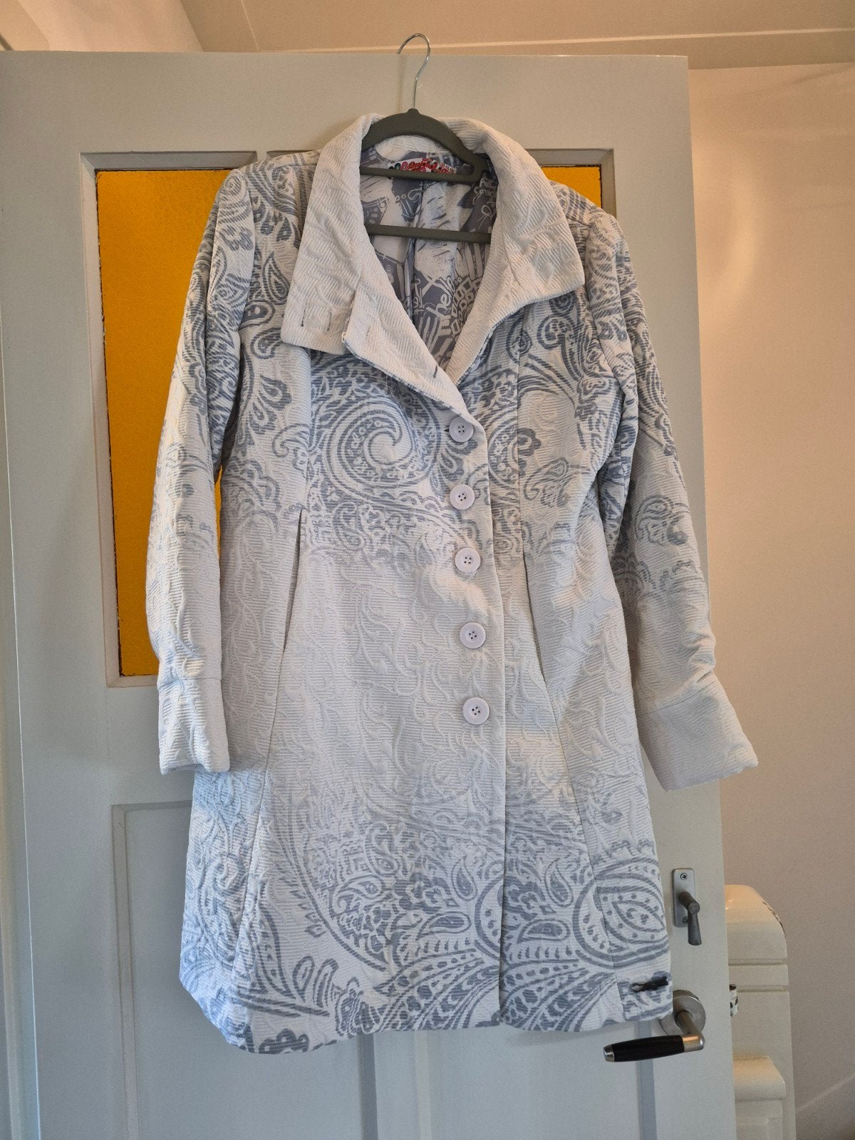 Desigual zomer jas maat 44, Kleding | Dames, Desigual, Ophalen of Verzenden, Zo goed als nieuw, Maat 42/44 (L)