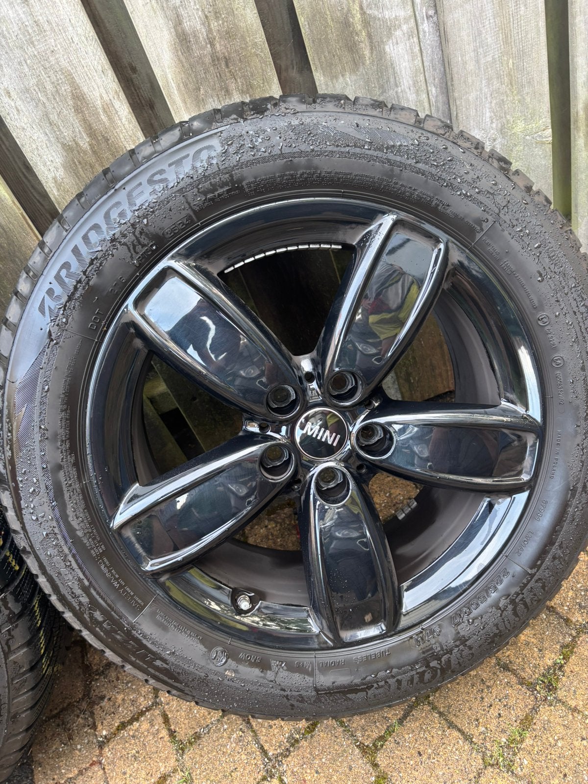 17" MINI Velgen Zwart + Bridgestone Blizzak Winterbanden, Ophalen, Banden en Velgen, 17 inch, Winterbanden