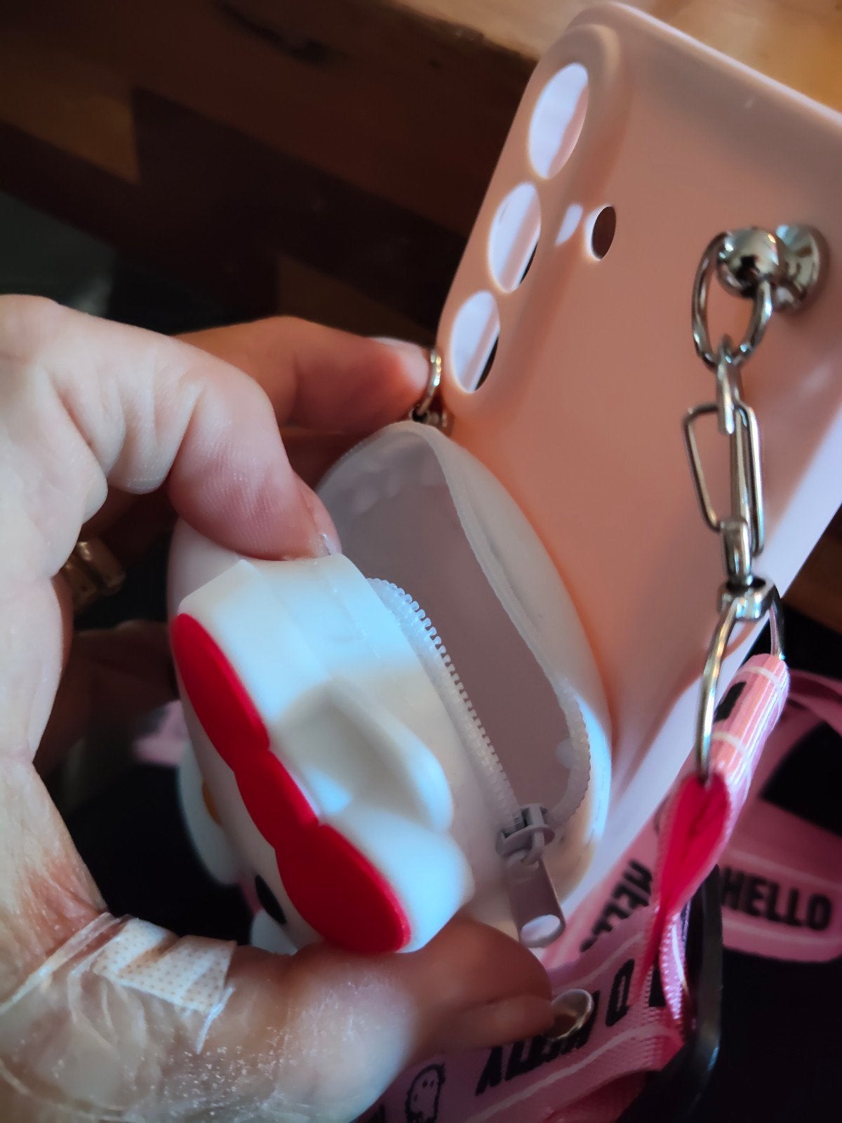 Hello Kitty nieuw telefoonhoesje met bandje - Roze, Ophalen of Verzenden, Nieuw, Hoesje of Tasje