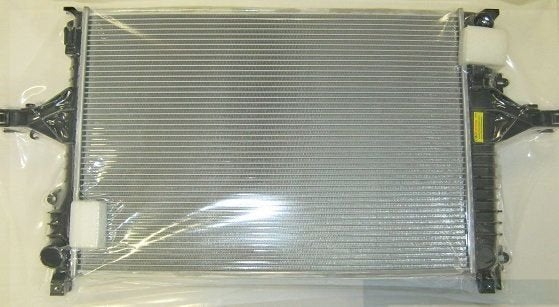 Volvo Radiateur S60+V70N+S80+XC70 620x422x40mm manual 2001+, Ophalen of Verzenden, Nieuw, Volvo