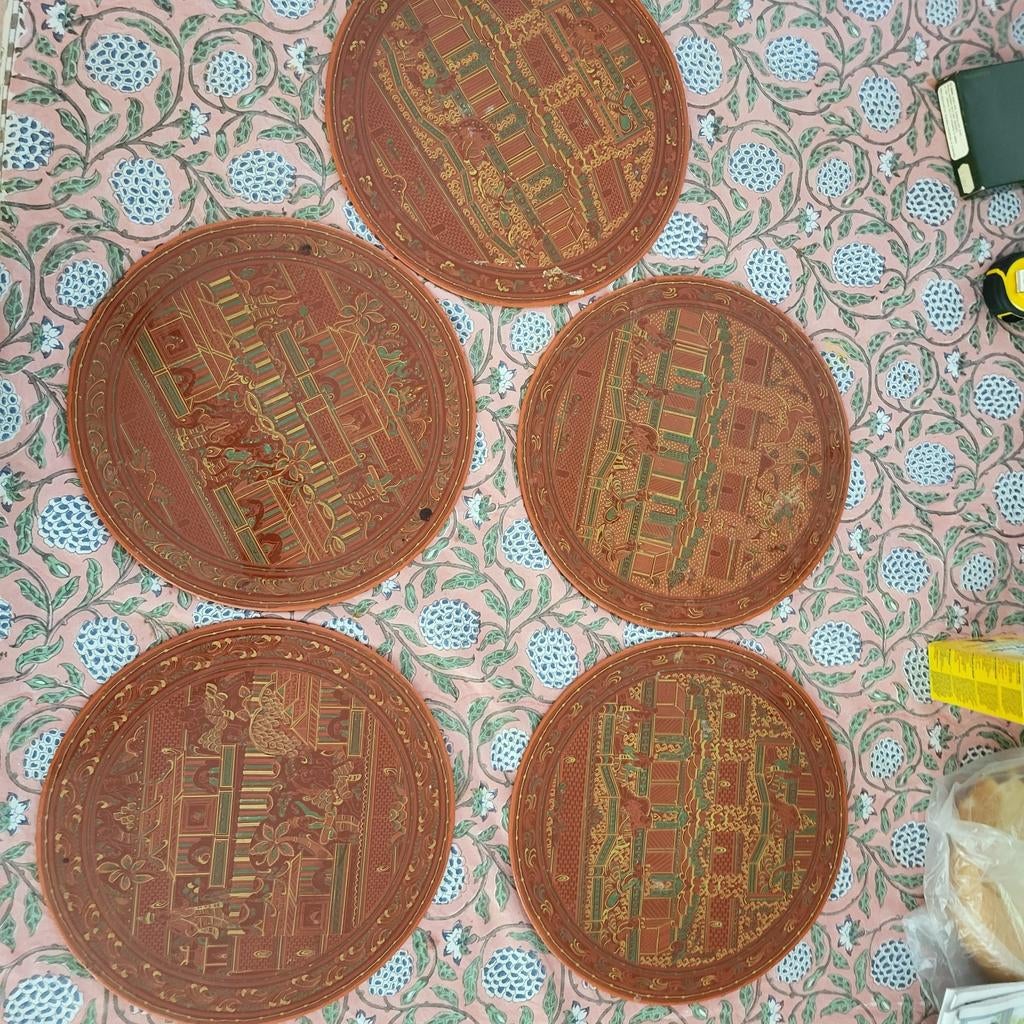 Set van 5 Birmaanse lakwerk placemats, Ophalen