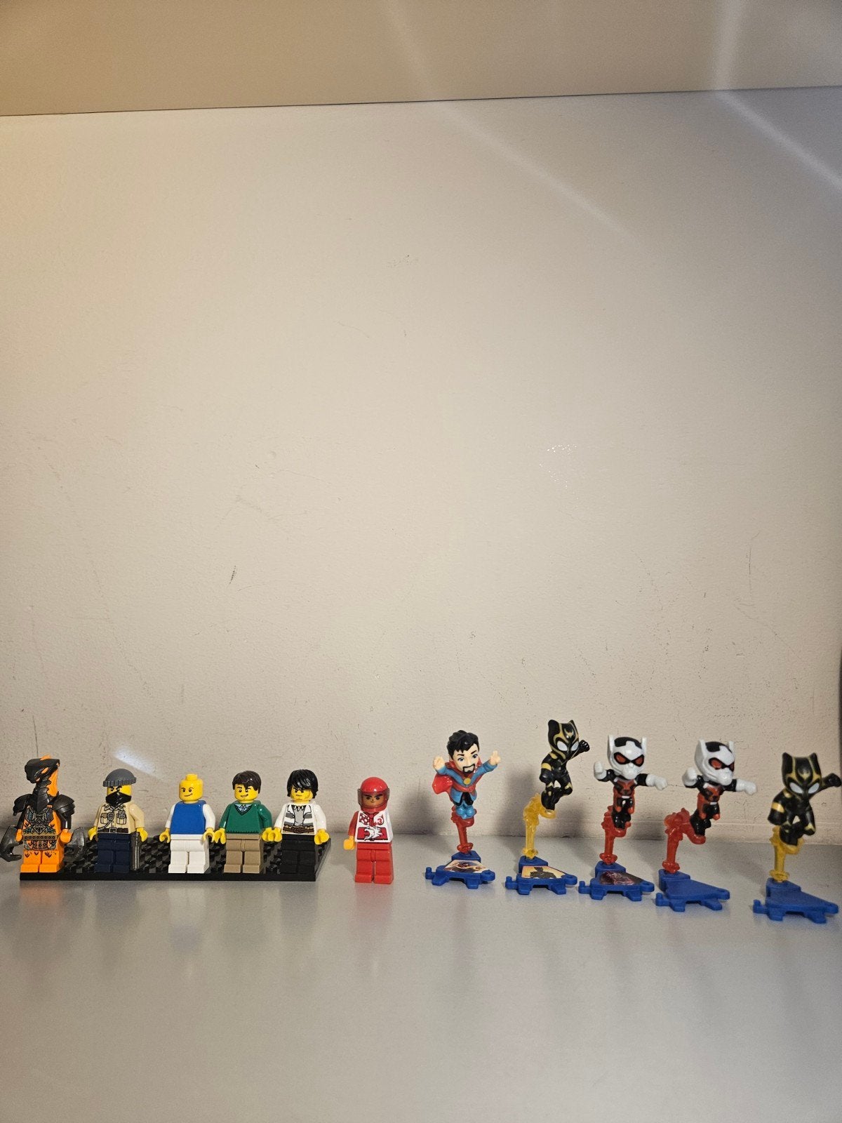 6 lego poppetjes + 5 marvel poppetjes, Verzenden, Gebruikt, Minifiguur, Lego