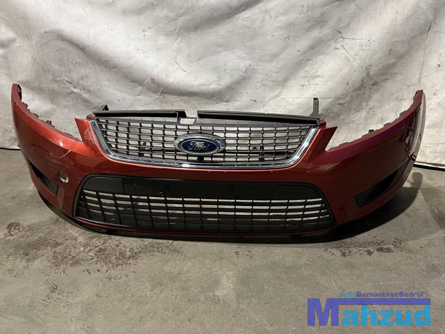 FORD MONDEO 4 oranje voorbumper bumper 2007-2014, Gebruikt, Voor, Info@ford.com, Ophalen of Verzenden