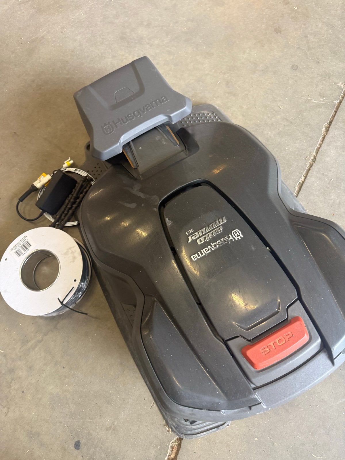 Husqvarna Automower 305 Robotmaaier, Cirkelmaaier, Gebruikt, ., Minder dan 30 cm