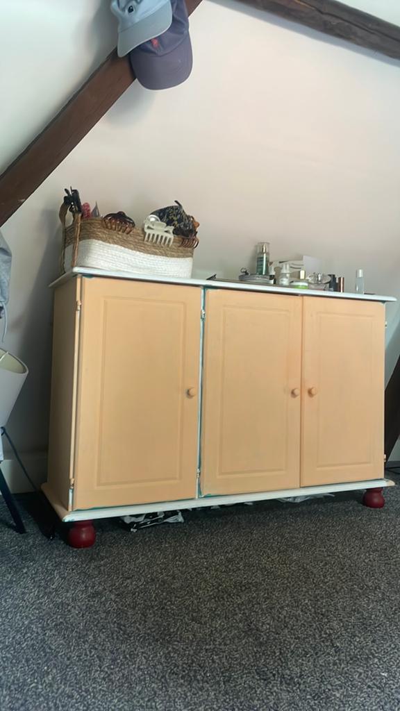 Kast gratis op te halen!, Huis en Inrichting, Kasten | Dressoirs, Met plank(en), Gebruikt, 100 tot 150 cm, Ophalen of Verzenden