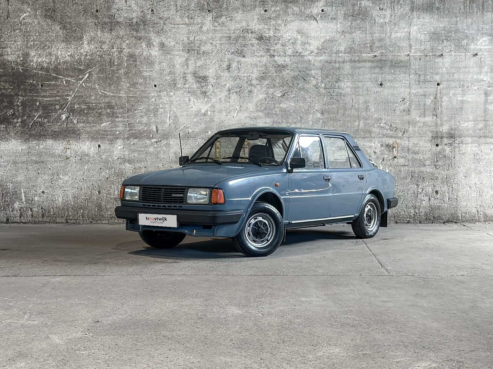 Skoda 120 L 52pk 1988, Auto's, Skoda, Gebruikt, Overige modellen, Bedrijf, Handgeschakeld