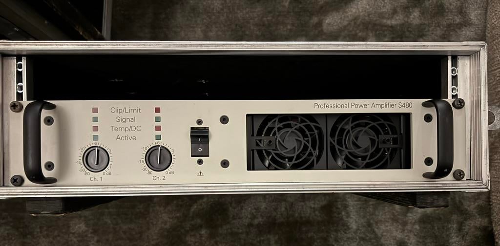Crest 480 versterker, Ophalen, Zo goed als nieuw, 100 watt of meer