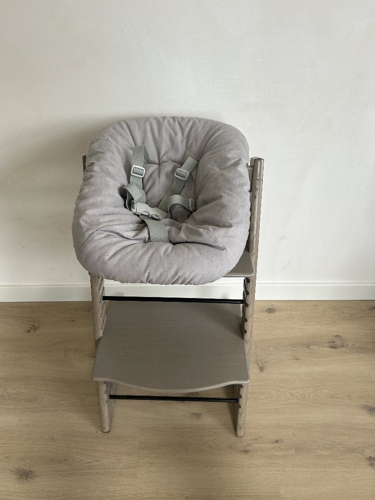 stokke tripp trapp newbornset, Ophalen, Zo goed als nieuw, Meegroeistoel
