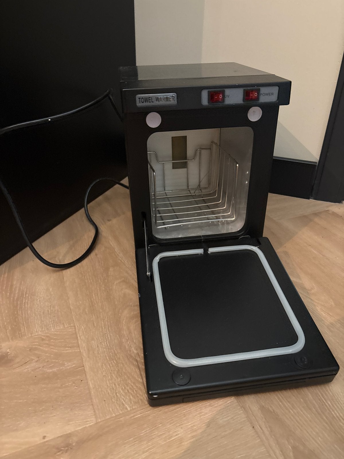 Handige Handdoekverwarmer - Compact en Efficiënt, Ophalen, Gebruikt