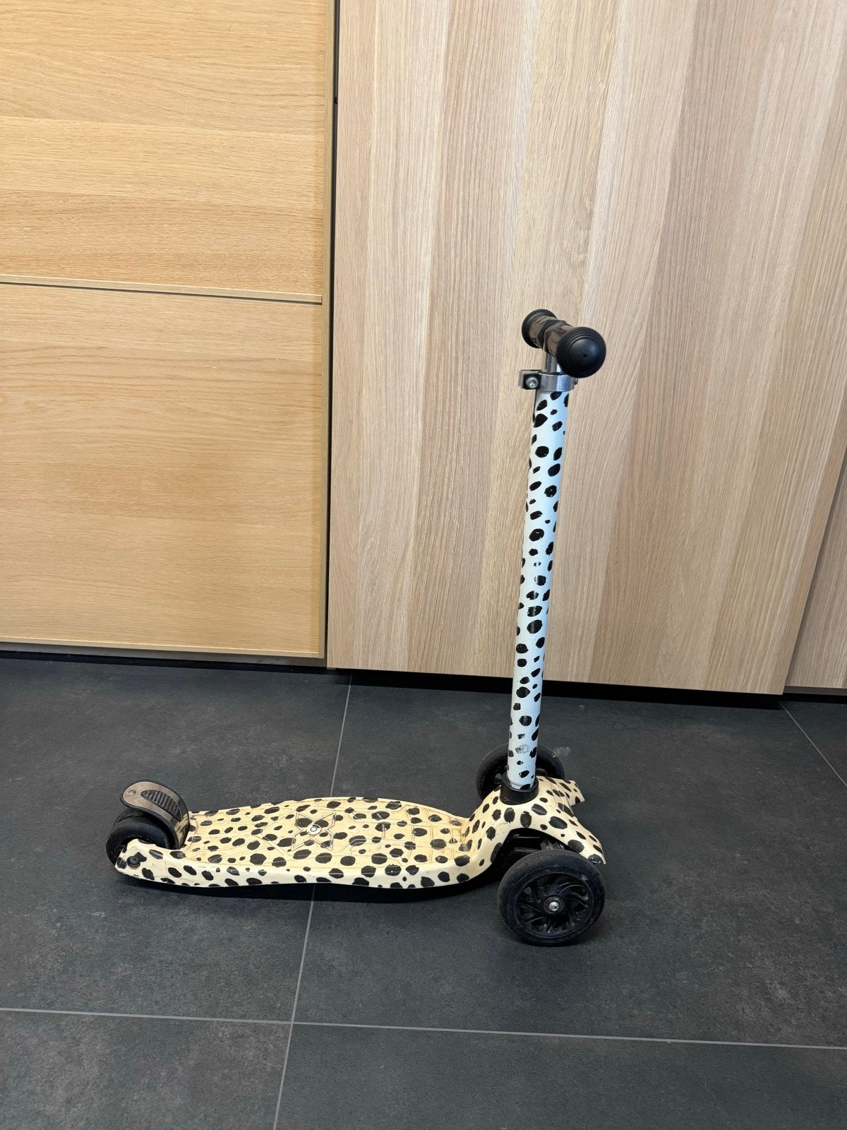 Leuke step met dalmatiër print, Fietsen en Brommers, Ophalen of Verzenden, Gebruikt, Gewone step