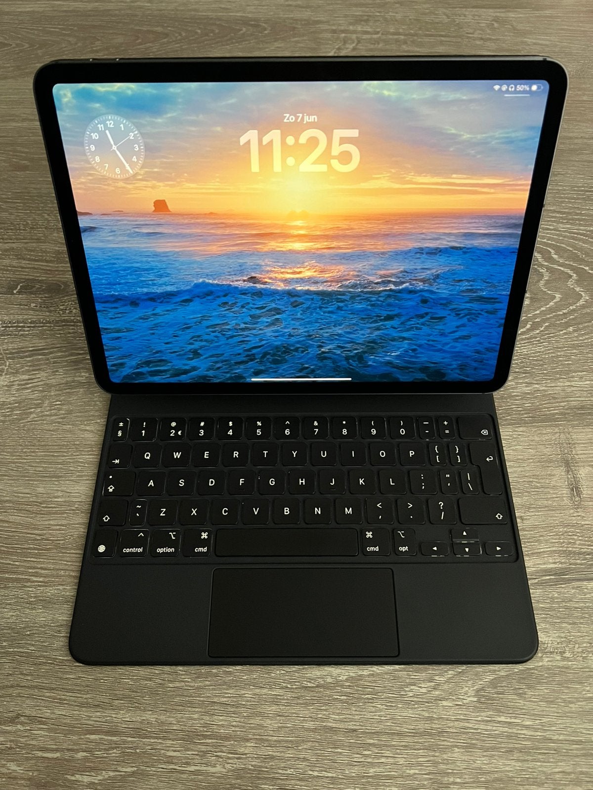 iPad Pro (2021) 11” M1 128GB + stevige hoes, Computers en Software, Apple iPads, Apple iPad, 11 inch, Ophalen of Verzenden, Zo goed als nieuw