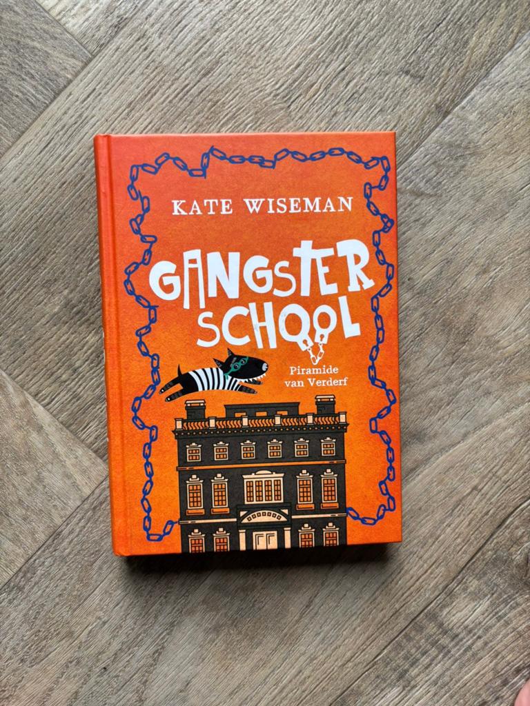 Kate Wiseman - Piramide van Verderf, Boeken, Ophalen of Verzenden, Zo goed als nieuw, Kate Wiseman