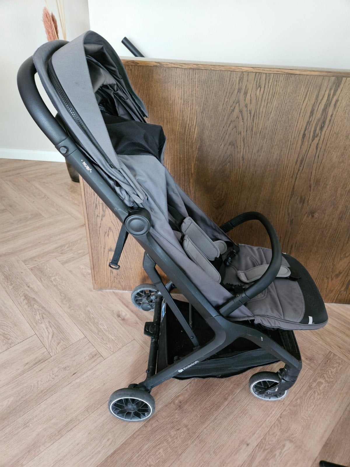 Kinderkraft Nubi+ Buggy - Compact en Lichtgewicht, Kinderen en Baby's, Kinderwagens en Combinaties, Ophalen