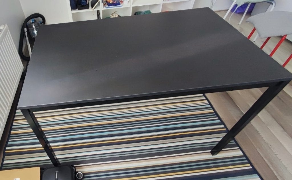 IKEA LINNMON / ADILS Zwarte Tafel / Bureau (120x60 cm), 100 tot 150 cm, 50 tot 100 cm, Zo goed als nieuw, Vier personen
