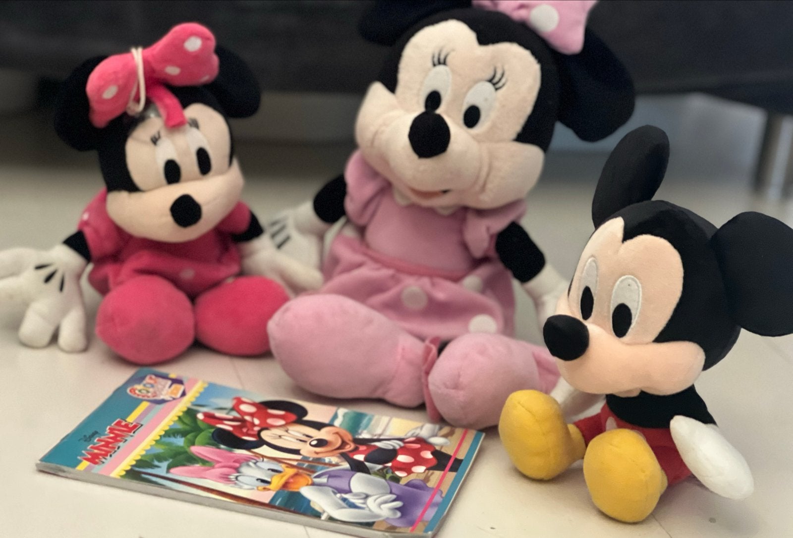 Mickey Minnie Mouse Knuffels Kleurboek stickers bijna gratis, Disney, Overige typen, Nieuw, Ophalen of Verzenden