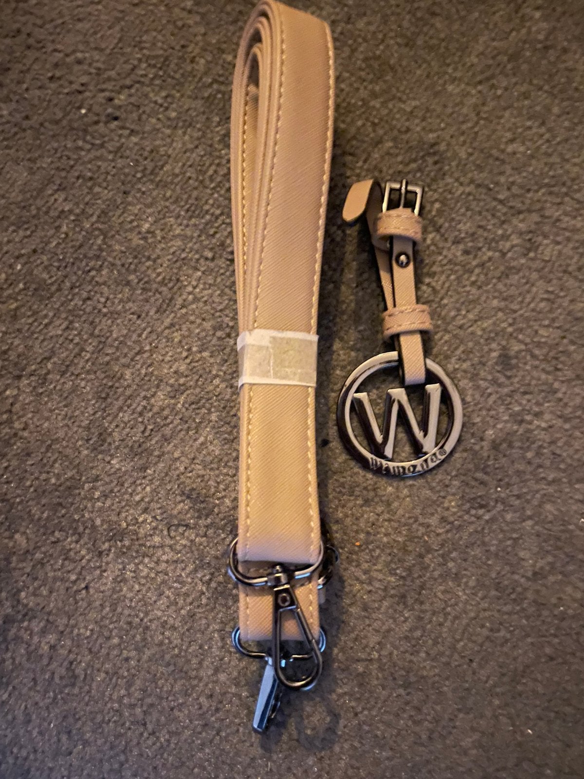 Nieuwe bag strap + hanger, Sieraden, Tassen en Uiterlijk, Ophalen of Verzenden, Zo goed als nieuw