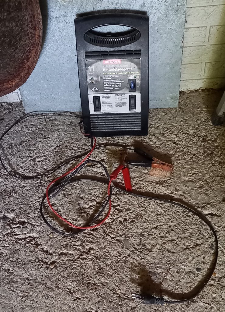 Absaar 11 Amp  Acculader, Ophalen of Verzenden, Gebruikt
