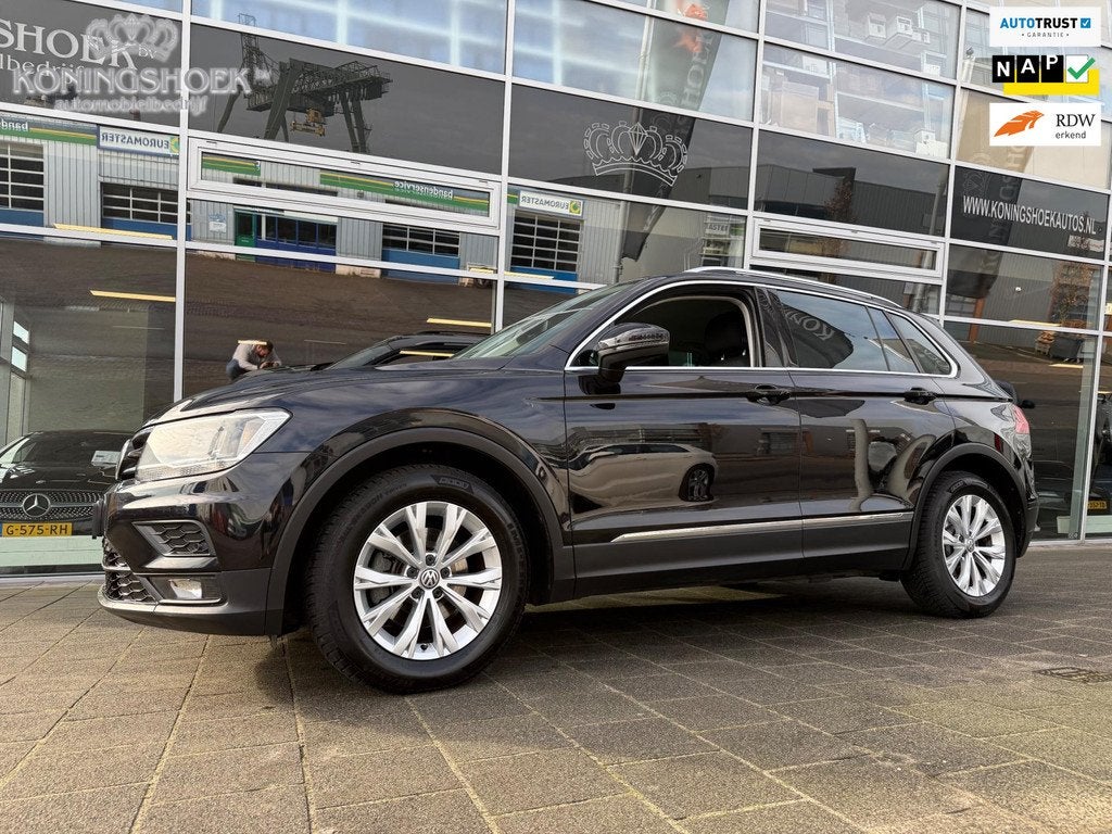 Volkswagen Tiguan 1.4 TSI ACT Comfortline Business, Auto's, Volkswagen, Stof, 4 cilinders, 150 pk, Zwart