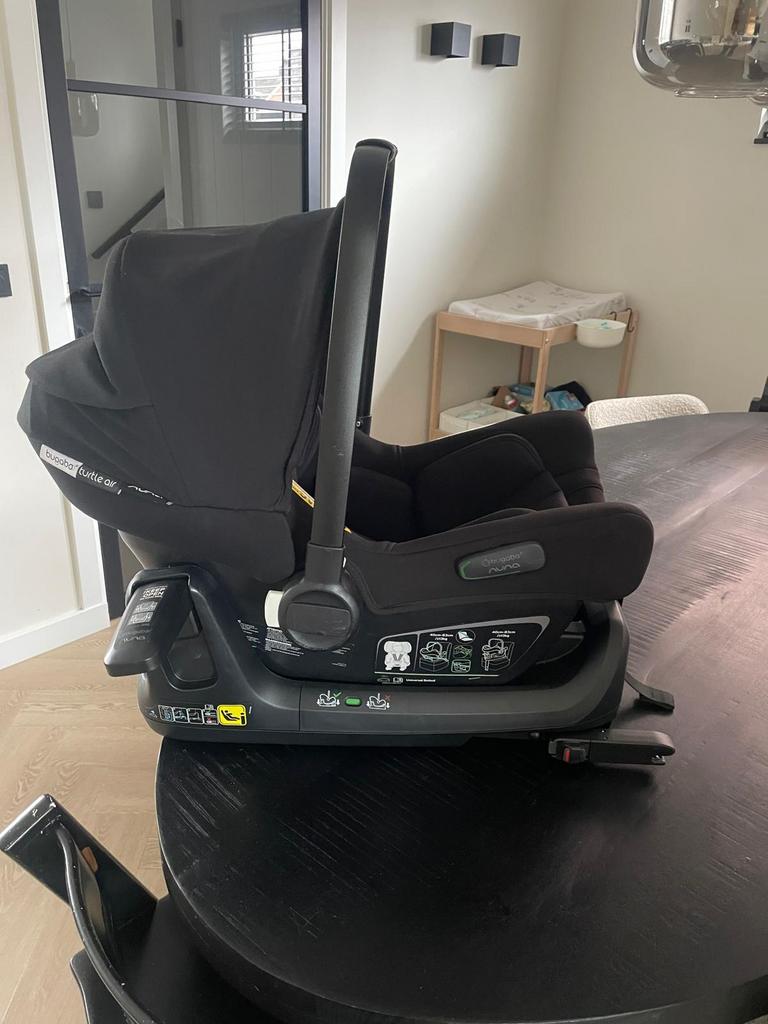 Bugaboo Turtle Air maxicosi met base, Kinderen en Baby's, Autostoeltjes, Zo goed als nieuw, Isofix, 0 t/m 13 kg, Ophalen