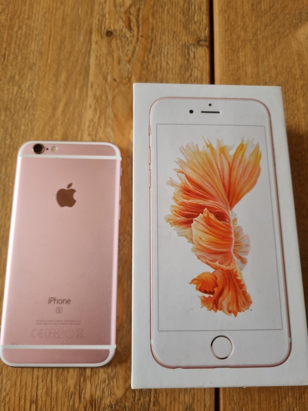 iPhone 6S Gold 64GB - Model A1688, Telecommunicatie, Mobiele telefoons | Apple iPhone, Ophalen of Verzenden, Gebruikt, 64 GB, Zonder simlock