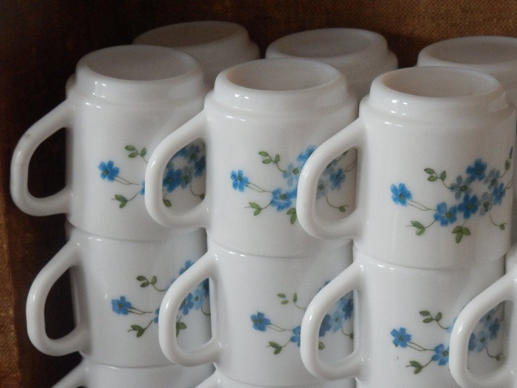 17x Arcopal Veronica, espressokopjes, Overige materialen, Ophalen of Verzenden, Zo goed als nieuw, Overige stijlen