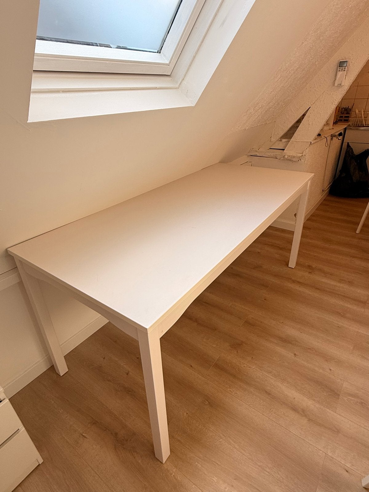 IKEA HAUGA eettafel - Zo goed als nieuw, Ophalen, 50 tot 100 cm, Zo goed als nieuw, 150 tot 200 cm
