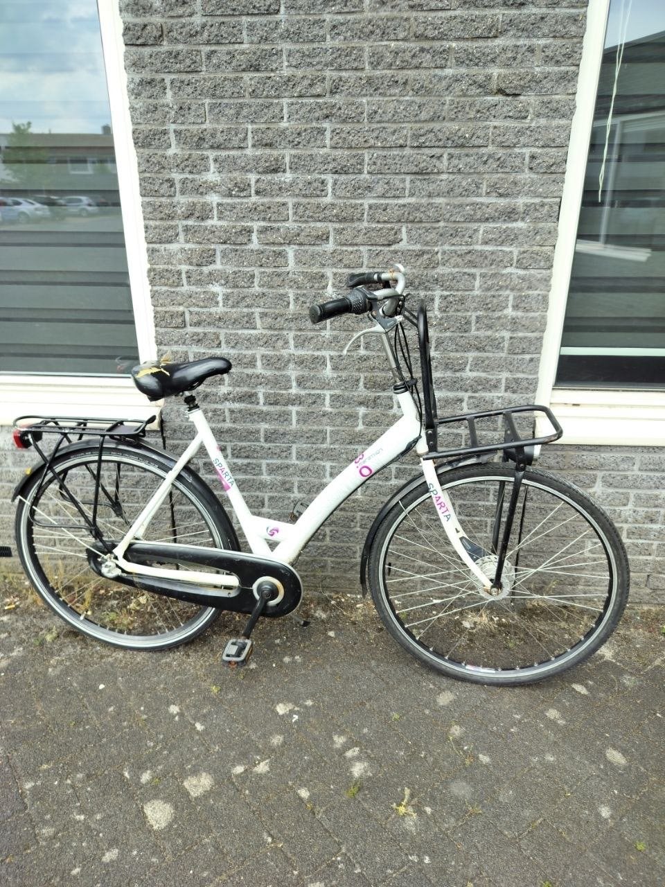Sparta damesfiets met versnellingen en voordrager, Sparta, Velgrem, Versnellingen, Ophalen of Verzenden