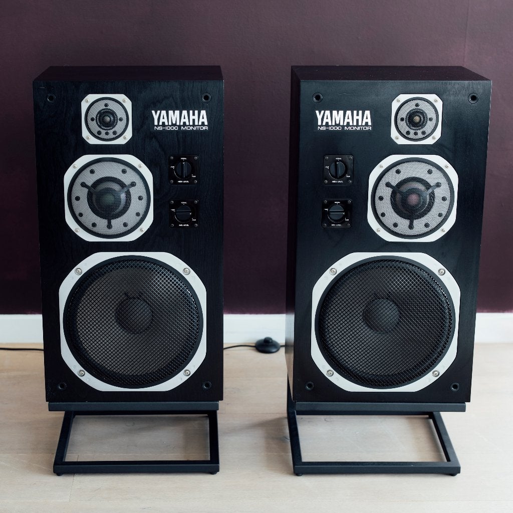 Yamaha NS1000M speakers