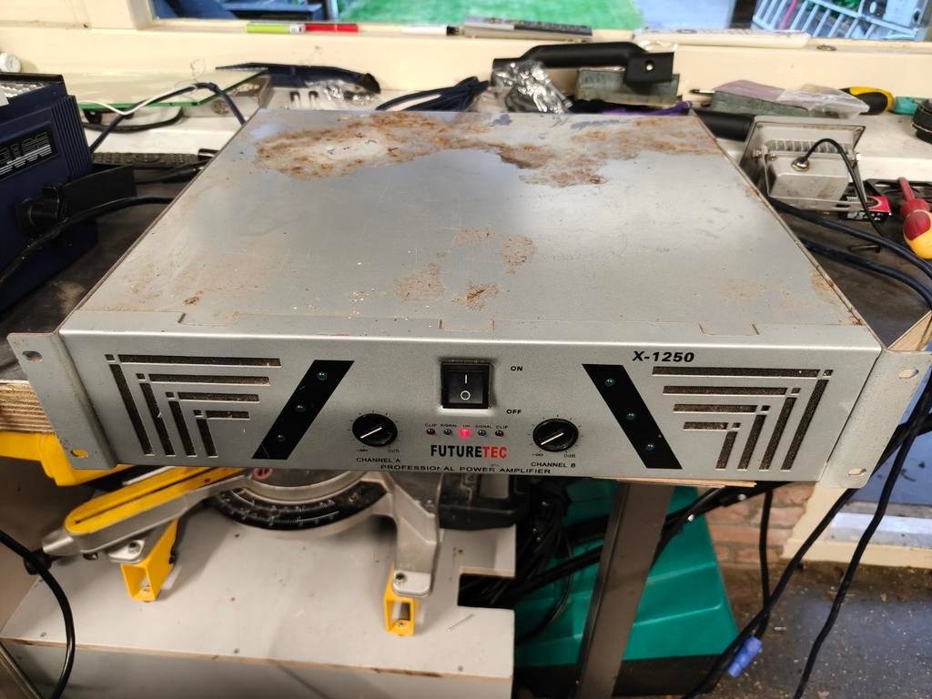 Futuretec X-1250 Professionele Eindversterker - Gebruikt, 120 watt of meer, Ophalen, Overige merken, Gebruikt