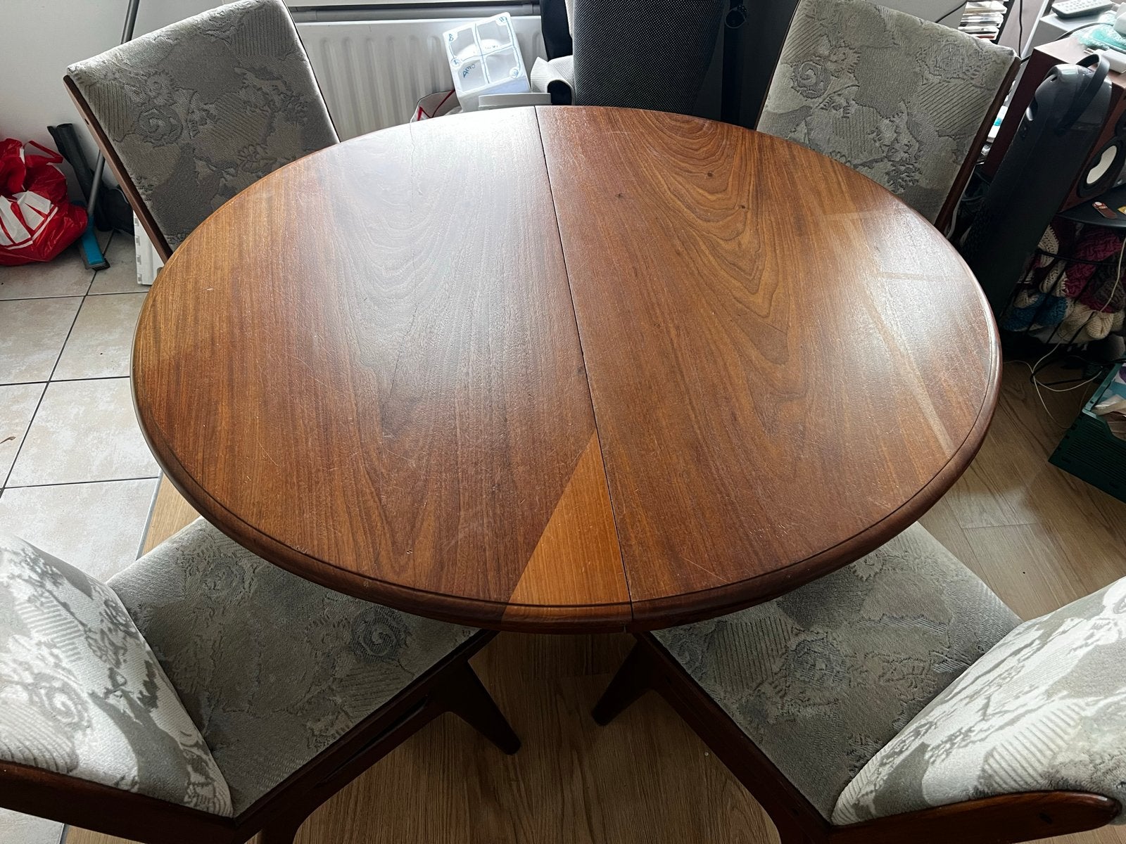 Antieke Ovale Eettafel zonder stoelen- 110x124cm, Antiek en Kunst, Ophalen