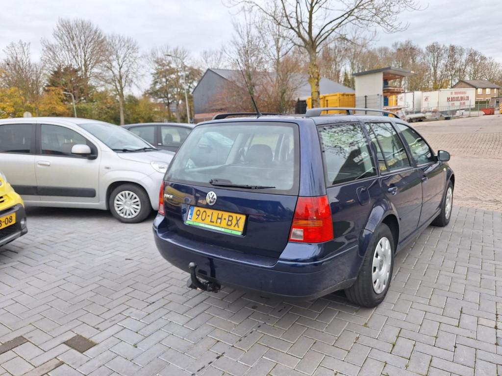 Volkswagen Golf Variant 1.6 Comfortline / AUTOMAAT / APK jun, Auto's, Gebruikt, 4 cilinders, Startonderbreker, Blauw
