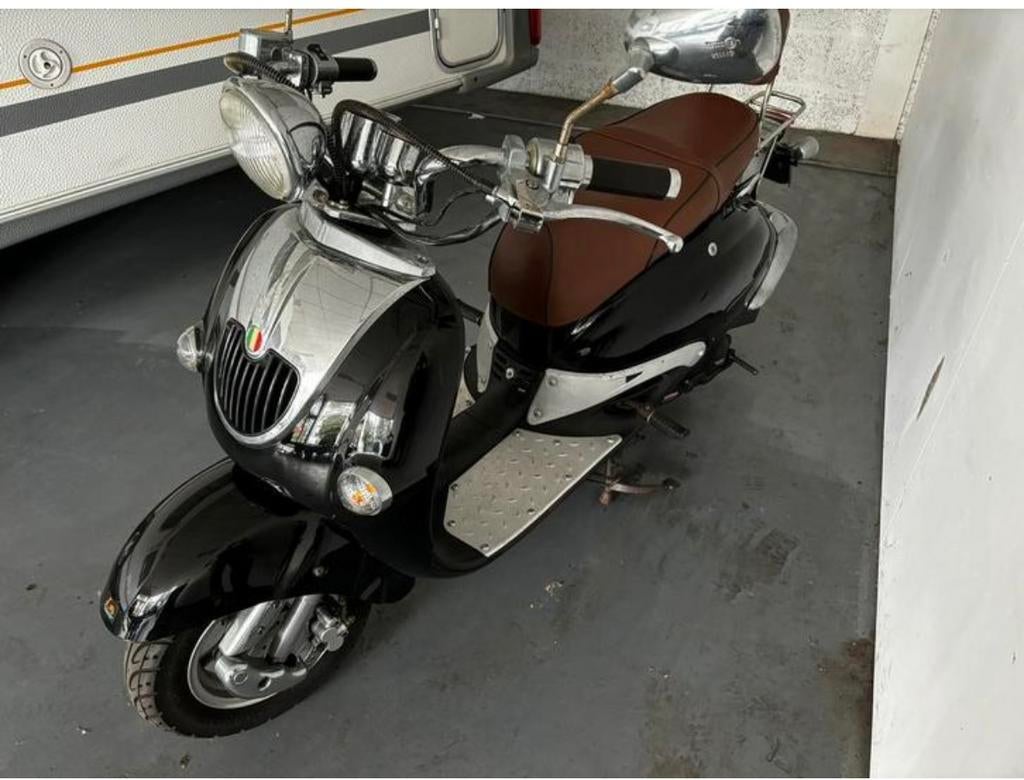 Retro scooter in hele goede staat, Ophalen, Overige modellen, Maximaal 45 km/u, Zo goed als nieuw