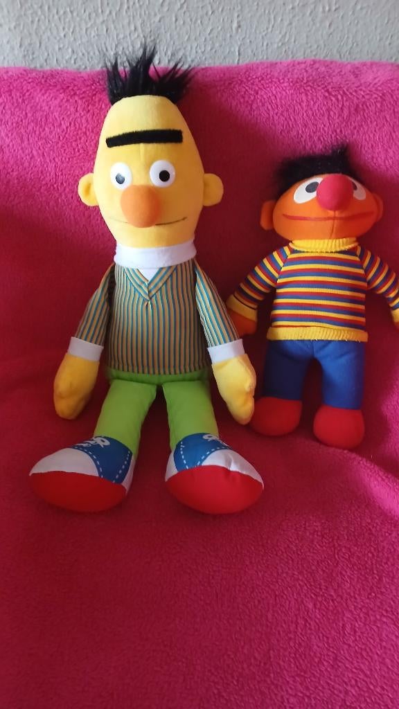 BERT&ERNIE&EKMO&KOEKIEMONSTER SESAMSTRAAT, Kinderen en Baby's, Speelgoed | Knuffels en Pluche, Ophalen of Verzenden, Zo goed als nieuw