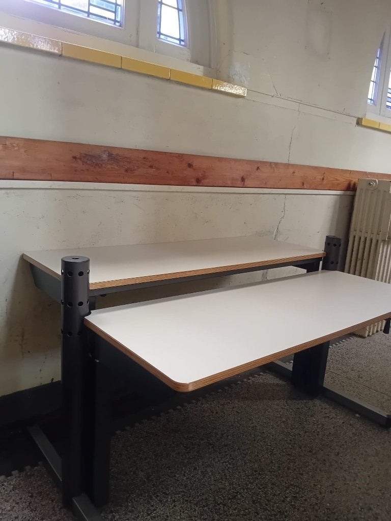 Tafel/bureau; twee delen in hoogte verstelbaar (computer), Huis en Inrichting, Bureaus, Ophalen, 90 cm, Gebruikt, 120 cm