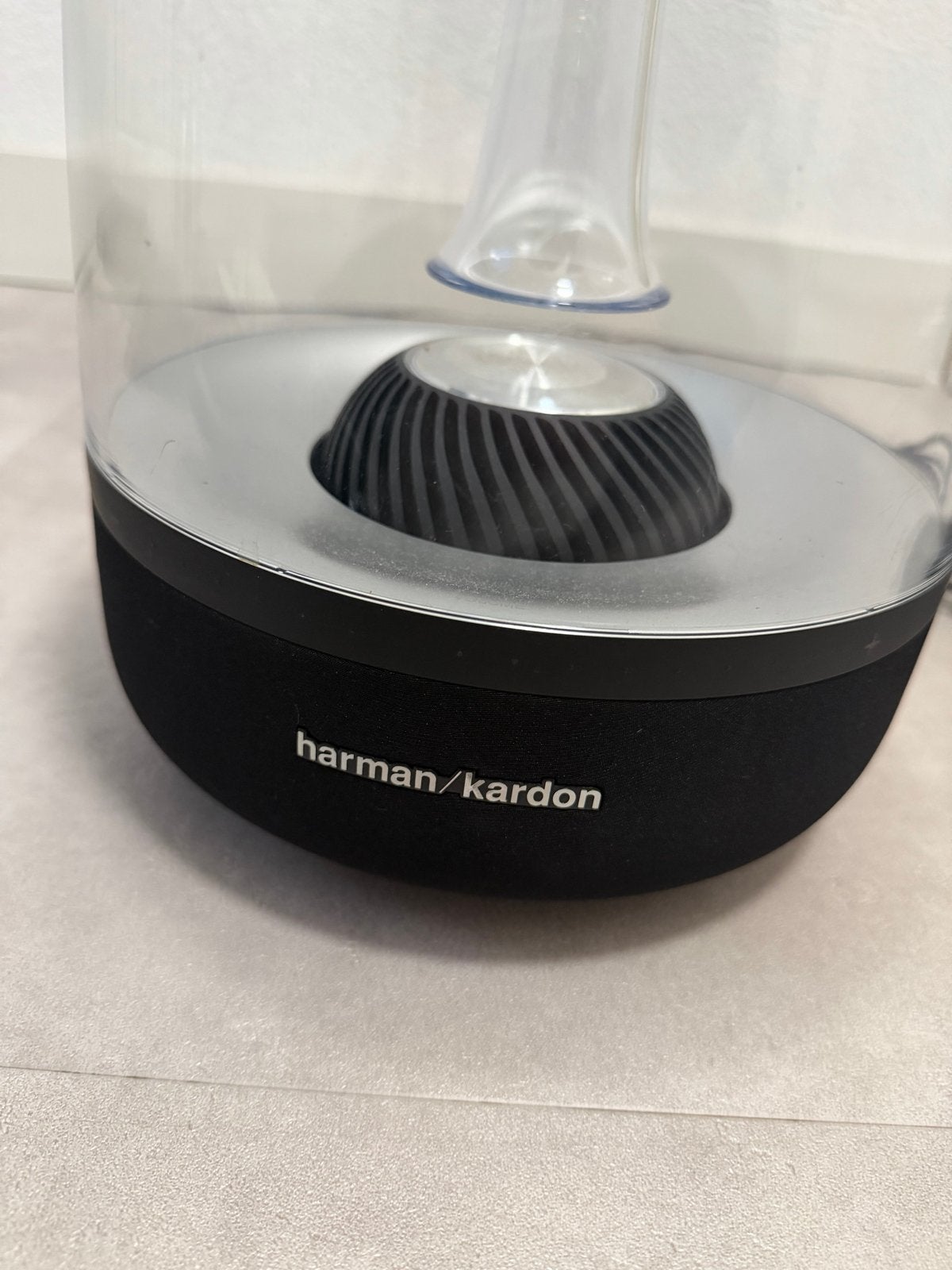 Harman Kardon Aura Studio 3 Bluetooth Speaker, Gebruikt, Ophalen of Verzenden, Draagbare speaker, AUX-ingang