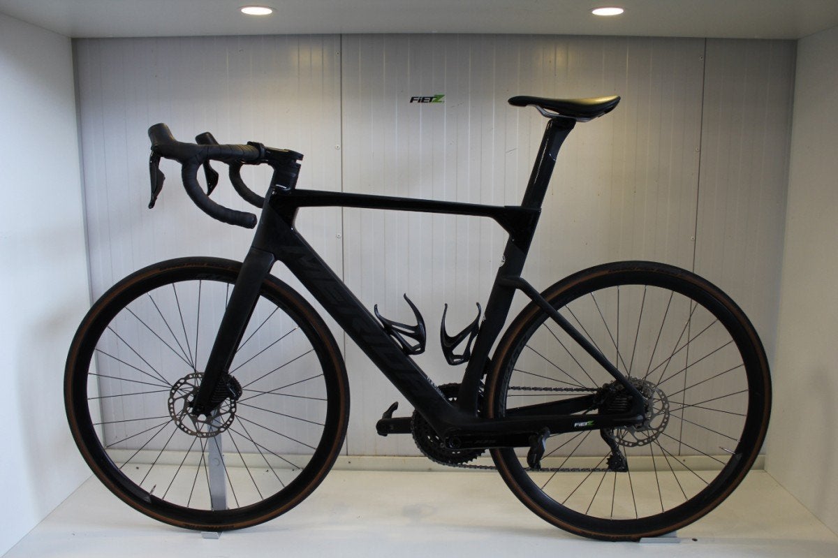 REACTO 6000 105DI2 GLOSSY BLACK/MATT BLACK M, 28 inch, Gebruikt, Carbon, -