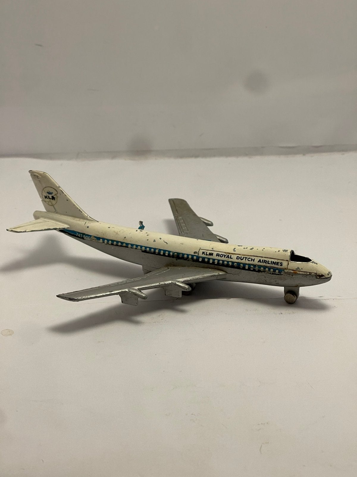 Vintage KLM Royal Dutch Airlines Boeing 747 modelvliegtuig, Verzamelen, Ophalen of Verzenden, Gebruikt, Schaalmodel