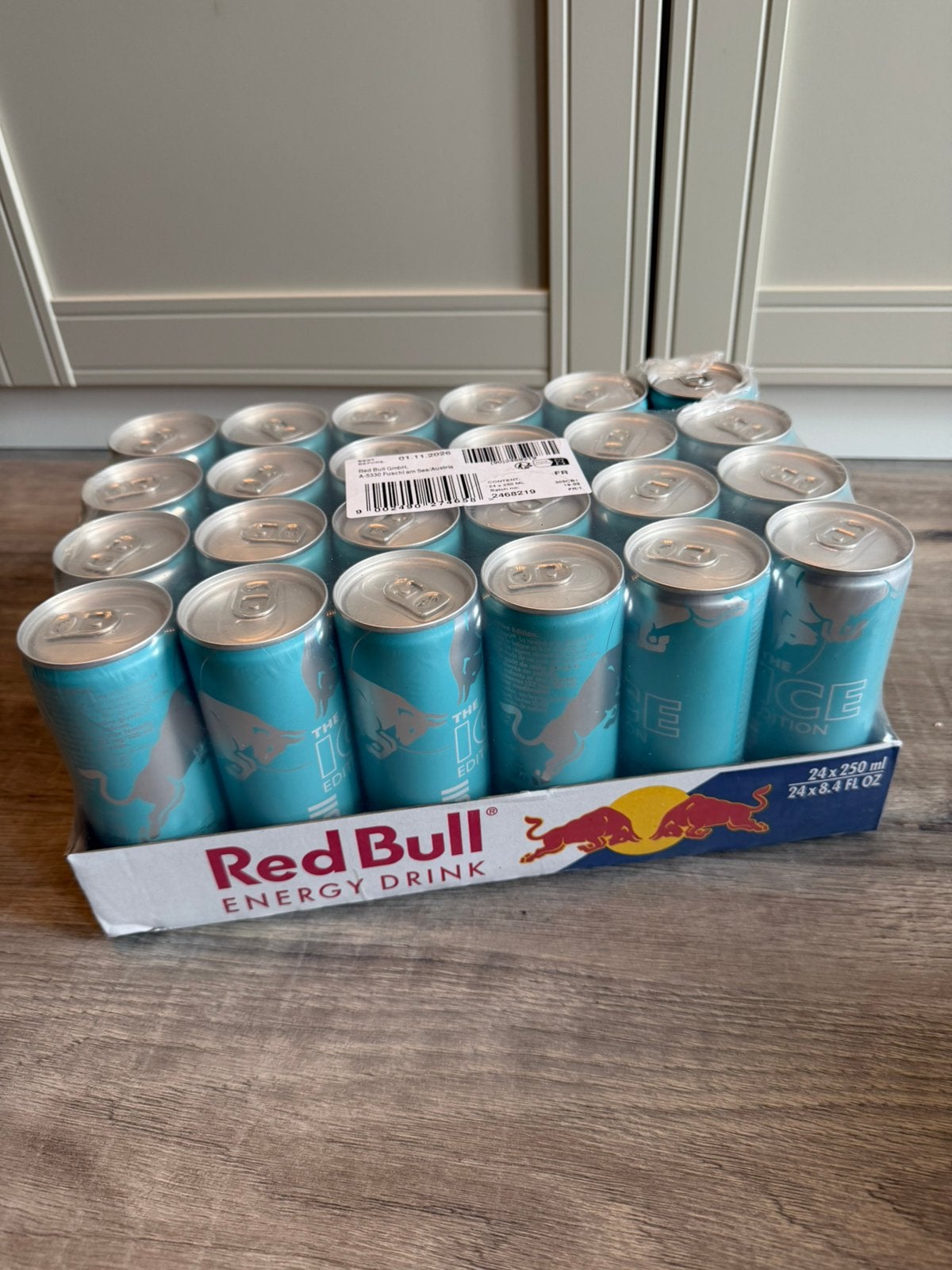 Red Bull  Winter Edition Iced Vanilla Berry smaak 24 x 250ml, Diversen, Levensmiddelen, Ophalen of Verzenden
