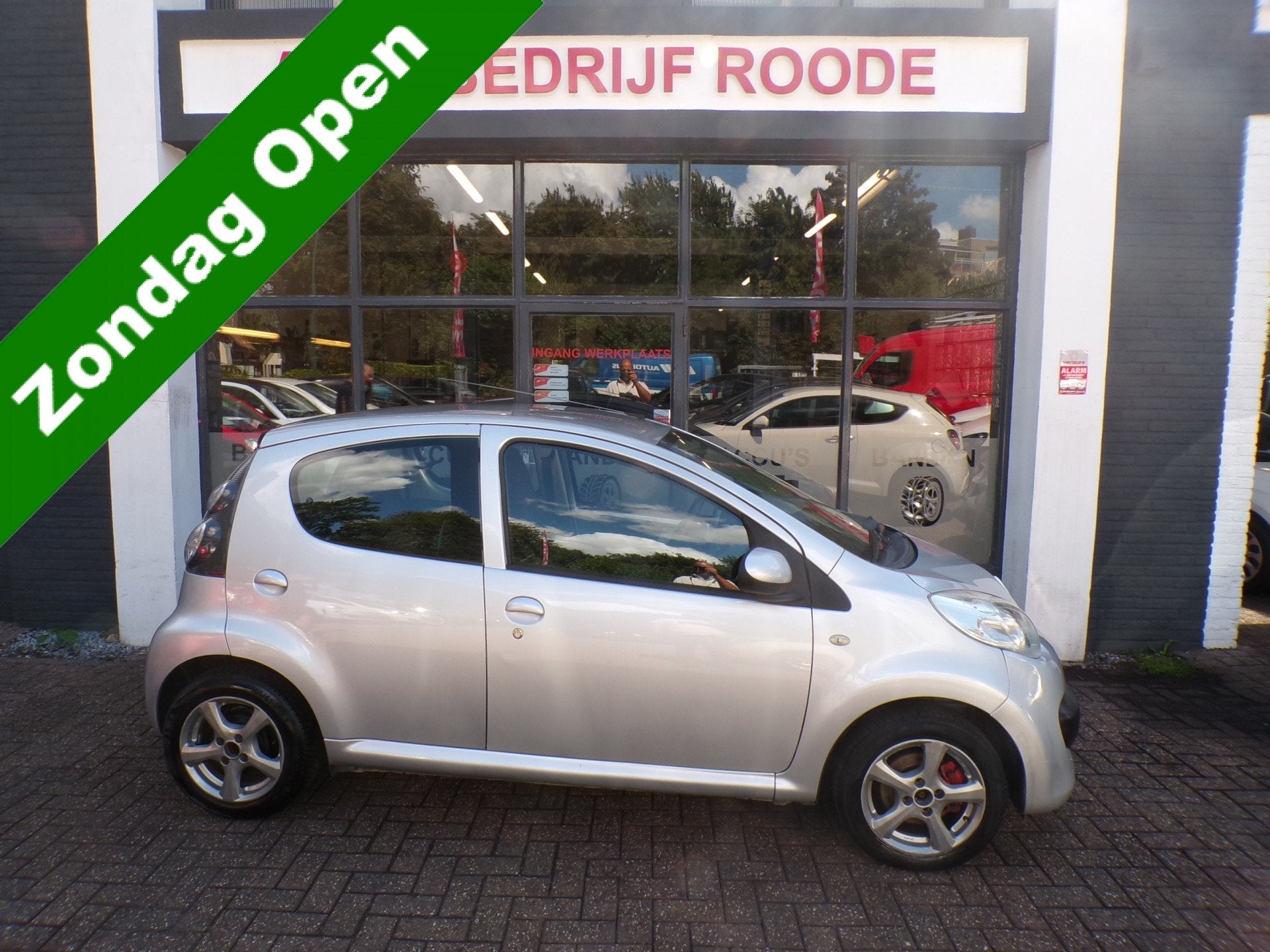 Citroën C1 1.0-12V Ambiance AIRCO,PDC,APK ! ""ZONDAG OPEN ", Auto's, Voorwielaandrijving, Gebruikt, Metallic lak, 4 stoelen