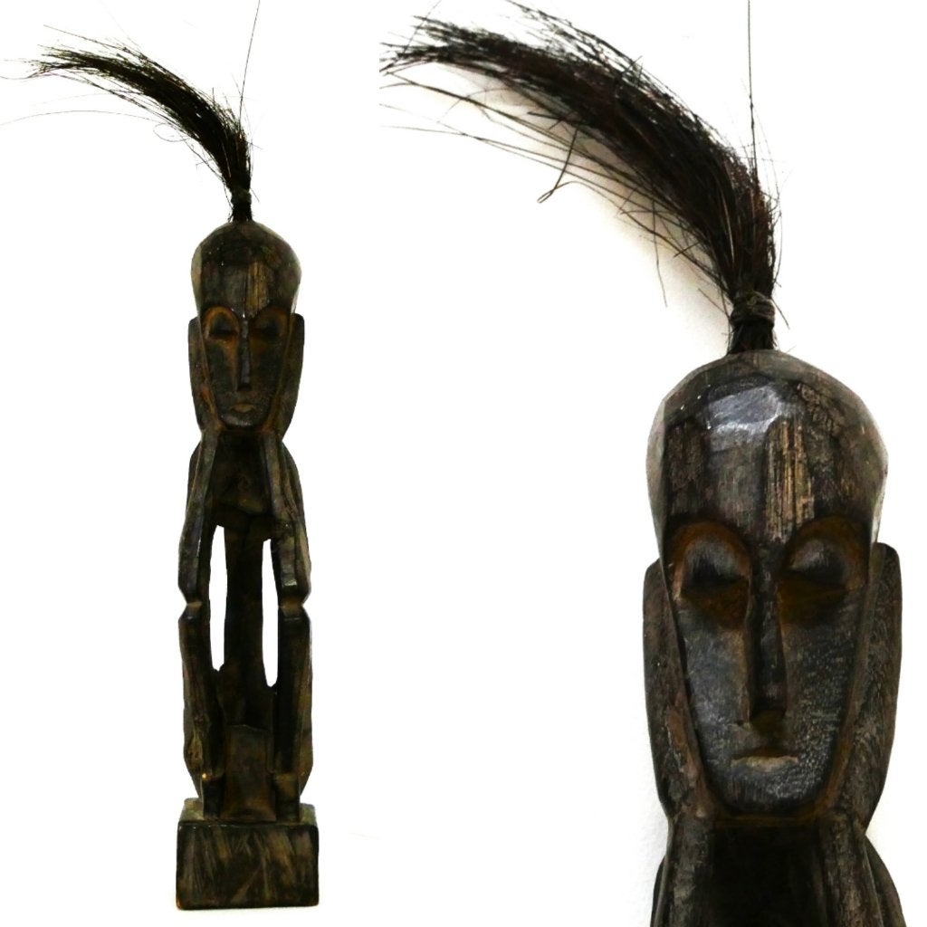 Houtgesneden beeld naar een voorouderbeeld Leti Indonesië, Antiek en Kunst, Hout, Bruin, Ophalen of Verzenden, Indonesië