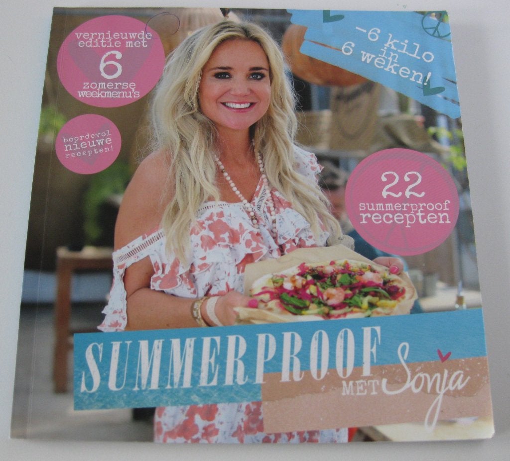 Kookboek: Summerproof met Sonja Bakker met Zomerse Weekmenu, Ophalen of Verzenden, Zo goed als nieuw, Dieet en Voeding, Sonja Bakker