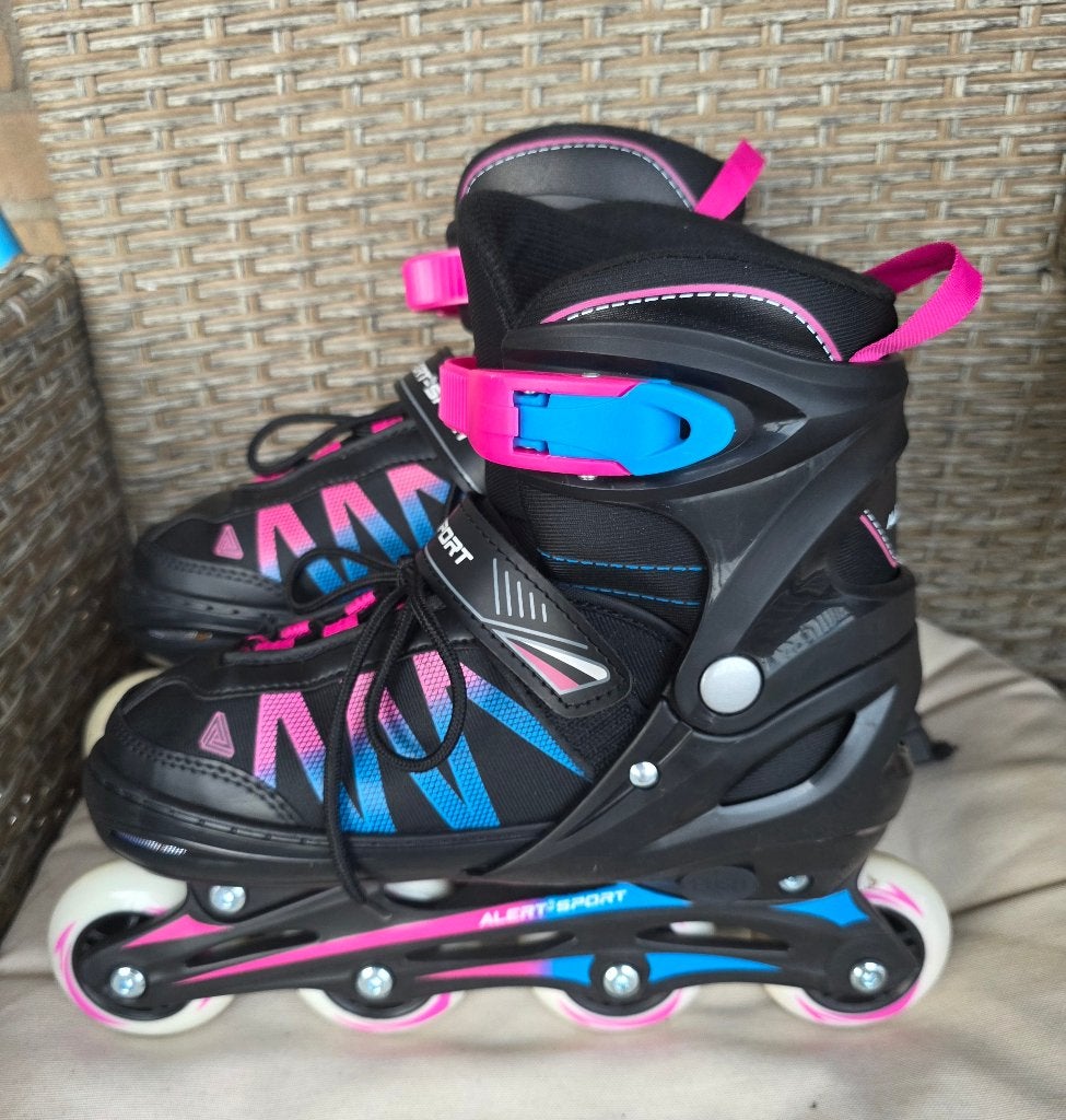 Skeelers, Gebruikt, Ophalen of Verzenden, Inline skates 4 wielen, Dames