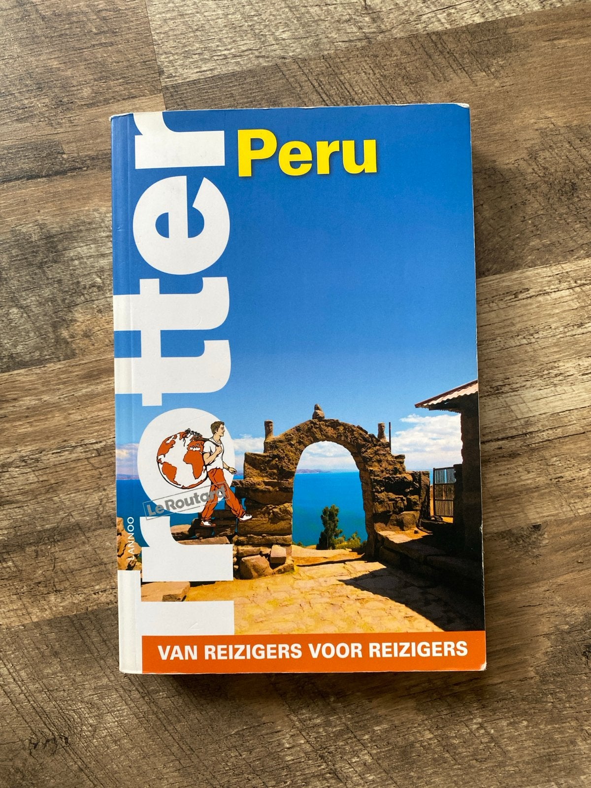 Trotter Peru, Trotter, Ophalen of Verzenden, Reisgids of -boek, Zuid-Amerika